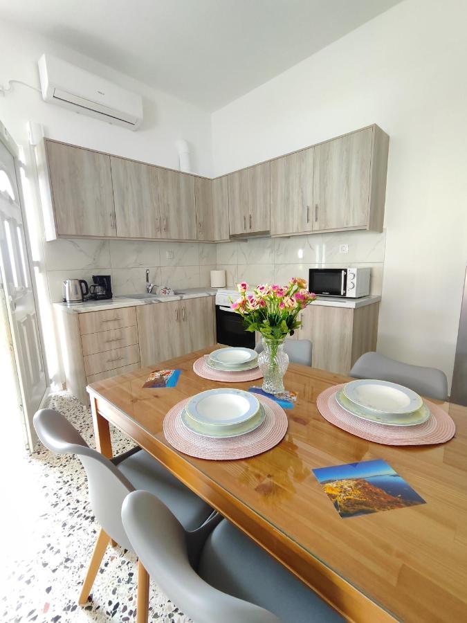 Oasis Apartments Perissa  Buitenkant foto